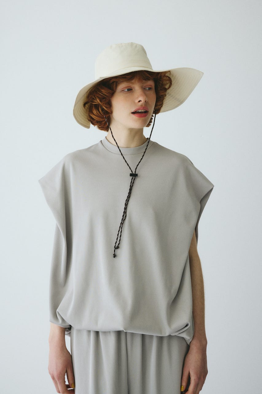 ［予約］Square brim hat WHT FREE