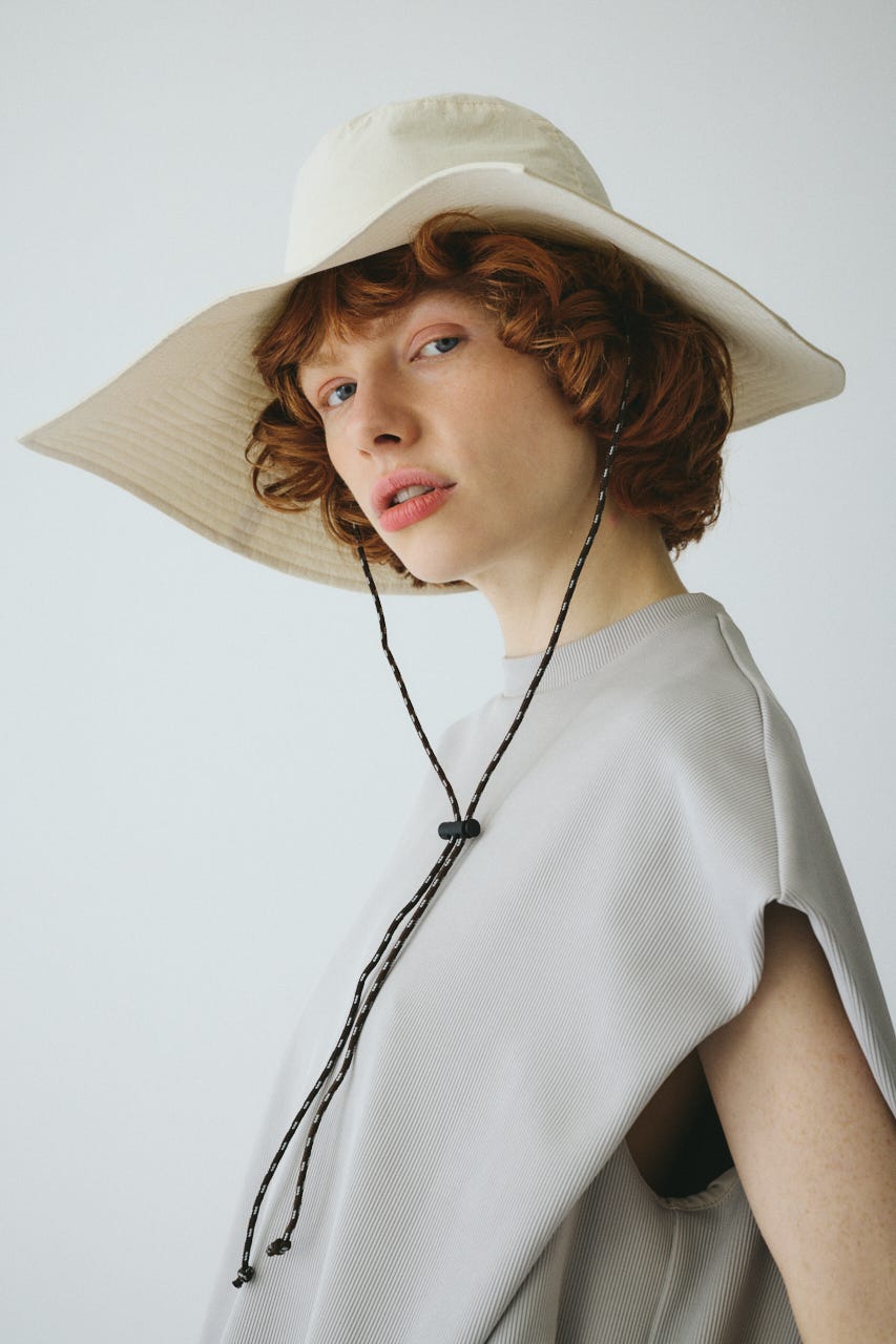 ［予約］Square brim hat WHT FREE