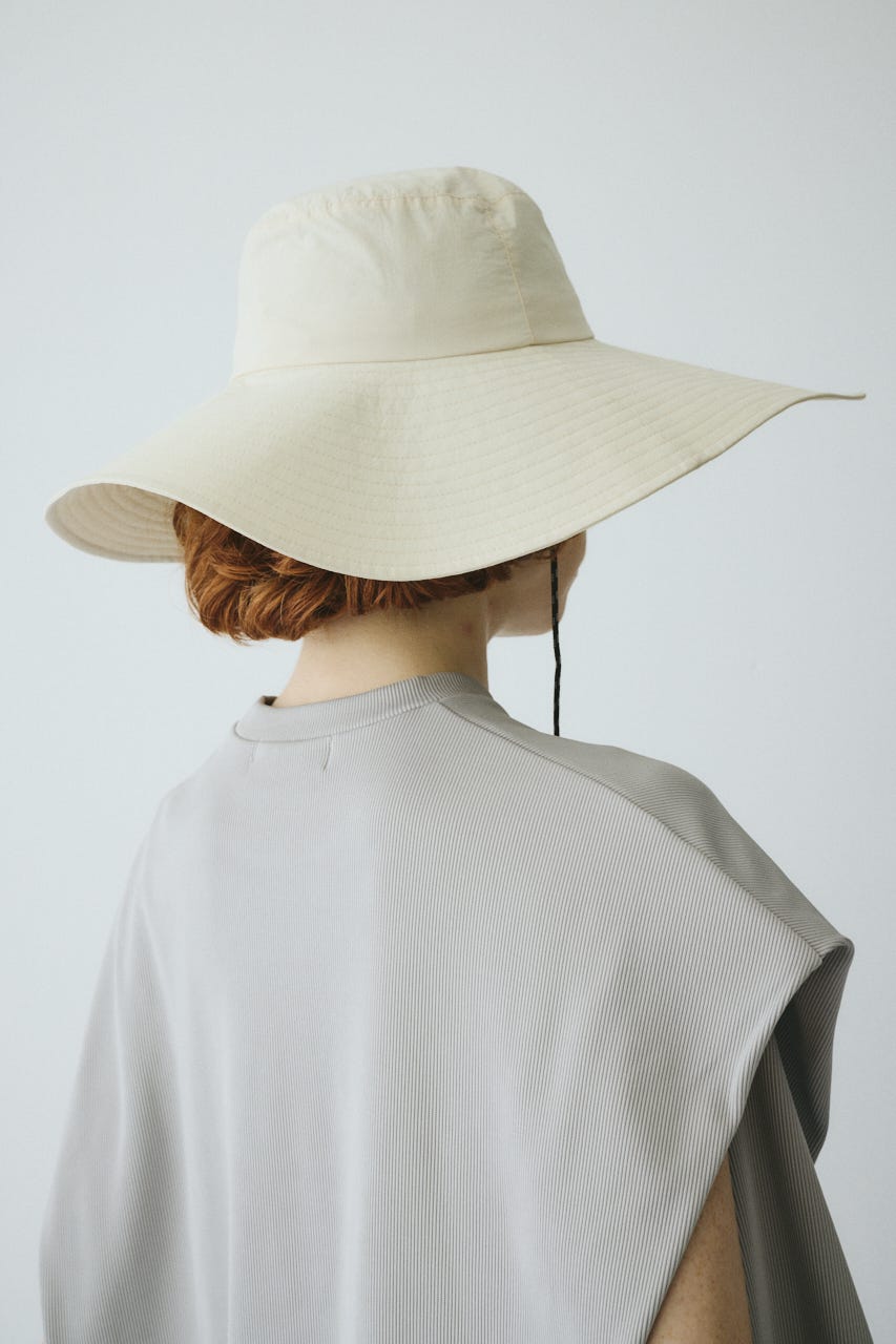 ［予約］Square brim hat WHT FREE