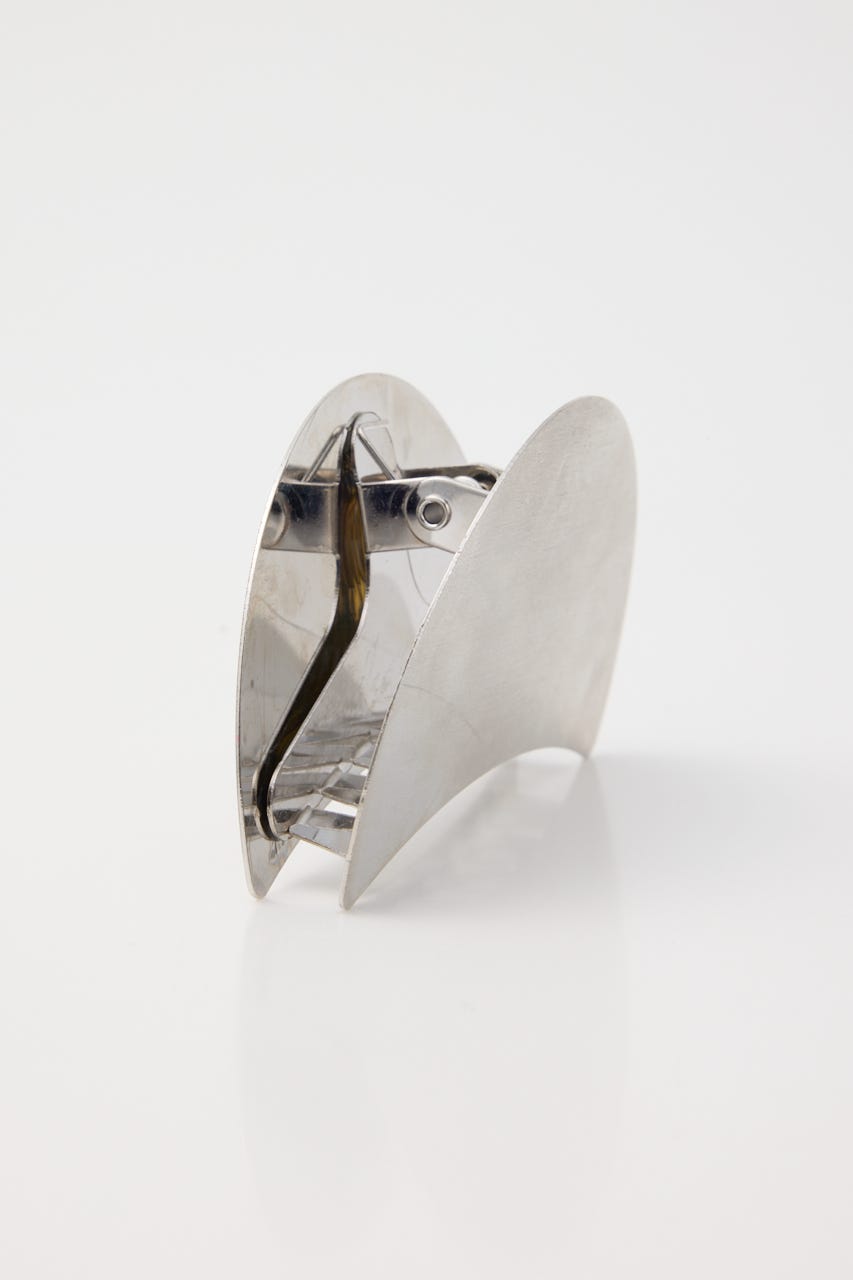 ［予約］Half moon hair clip SLV FREE