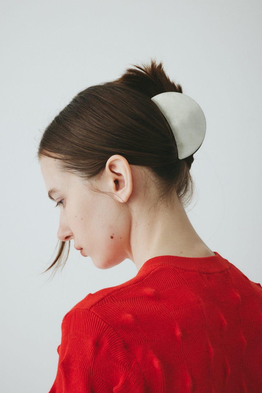 ［予約］Half moon hair clip SLV FREE