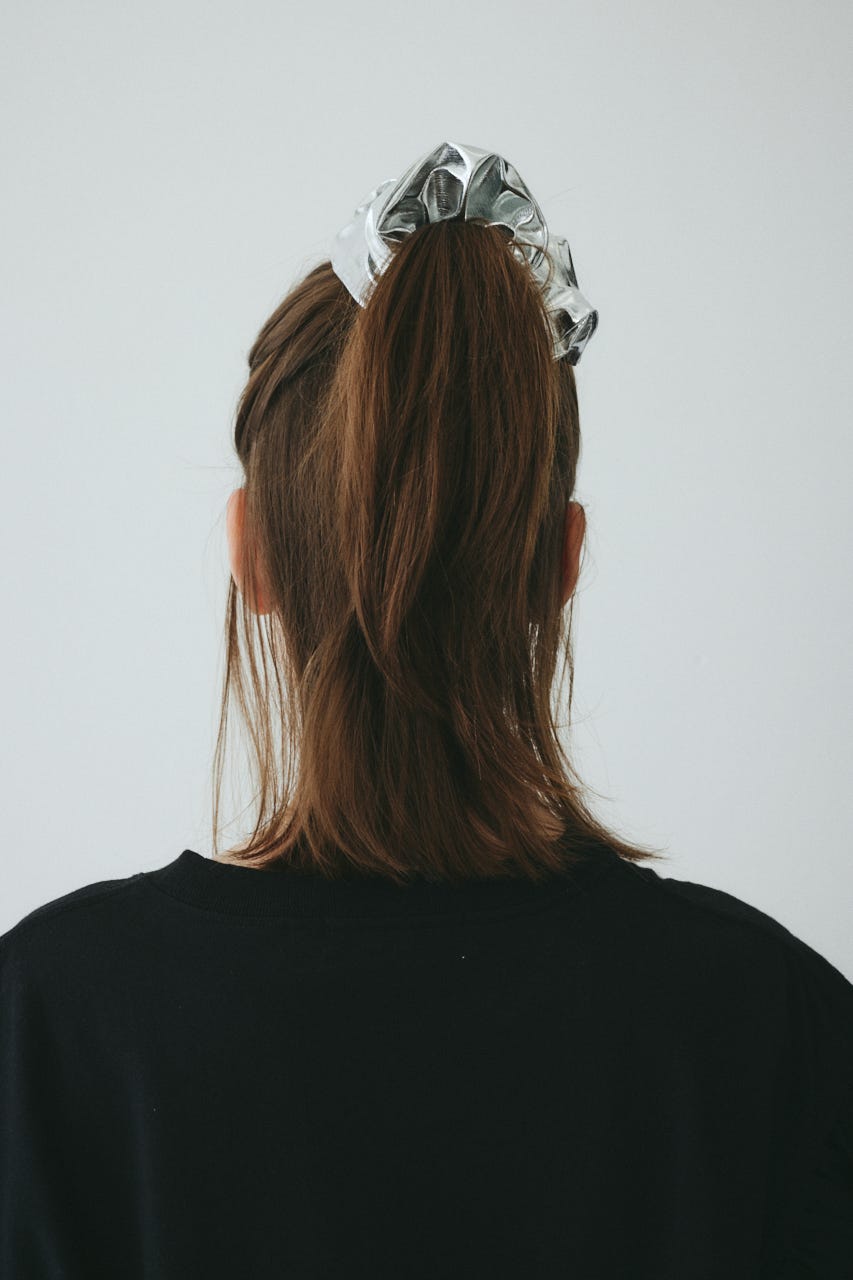 ［予約］Ribbon set scrunchie SLV FREE