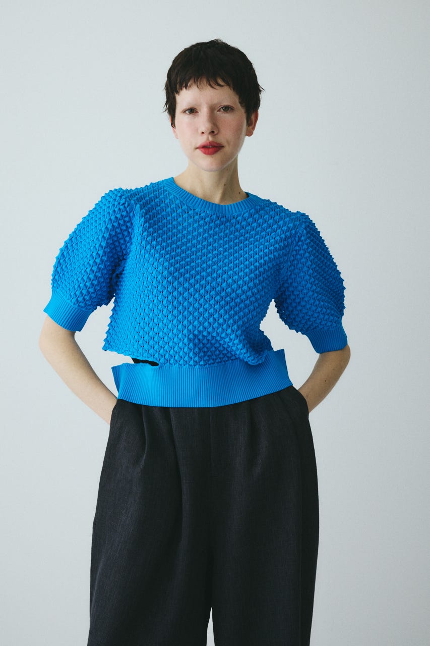 ［予約］3D stitch knit tops BLU FREE