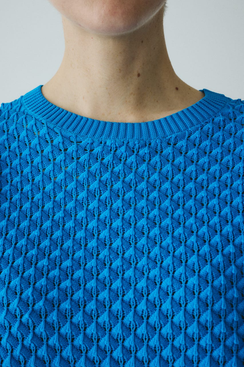 ［予約］3D stitch knit tops BLU FREE