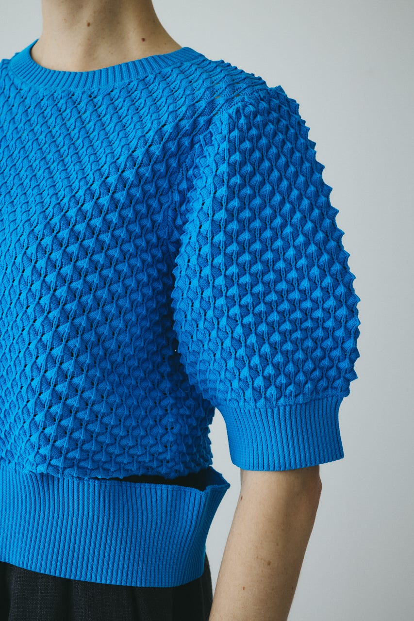 ［予約］3D stitch knit tops BLU FREE