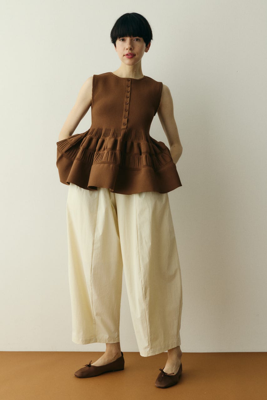 ［予約］Peplum knit tops BRN FREE