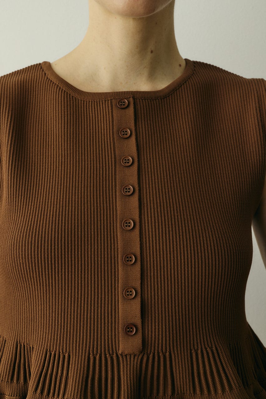 ［予約］Peplum knit tops BRN FREE