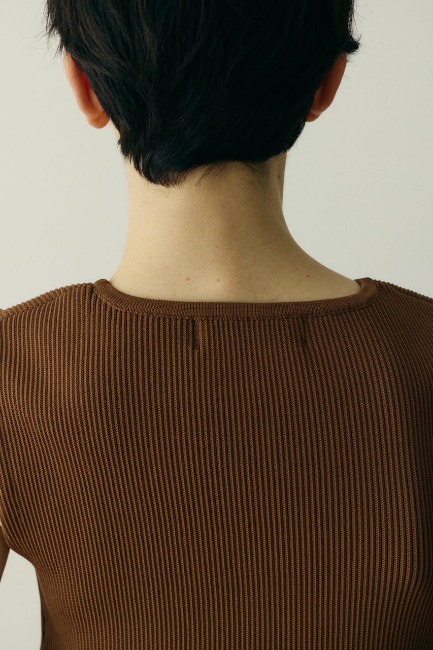 ［予約］Peplum knit tops BRN FREE