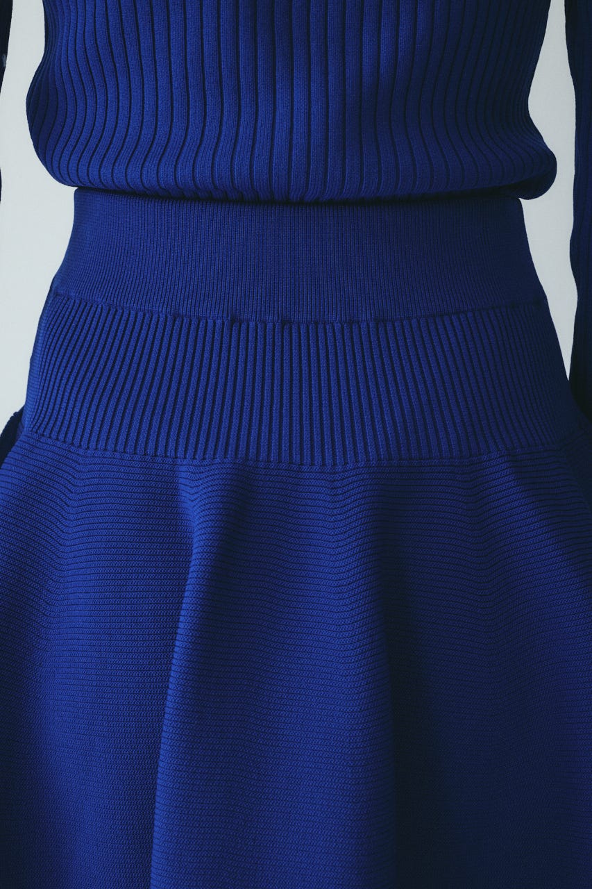 ［予約］Jersey volume knit skirt BLU FREE