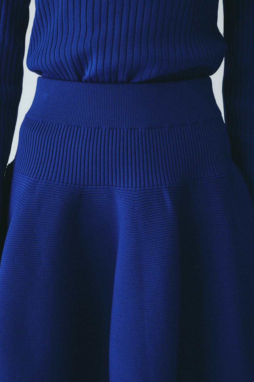 ［予約］Jersey volume knit skirt BLU FREE