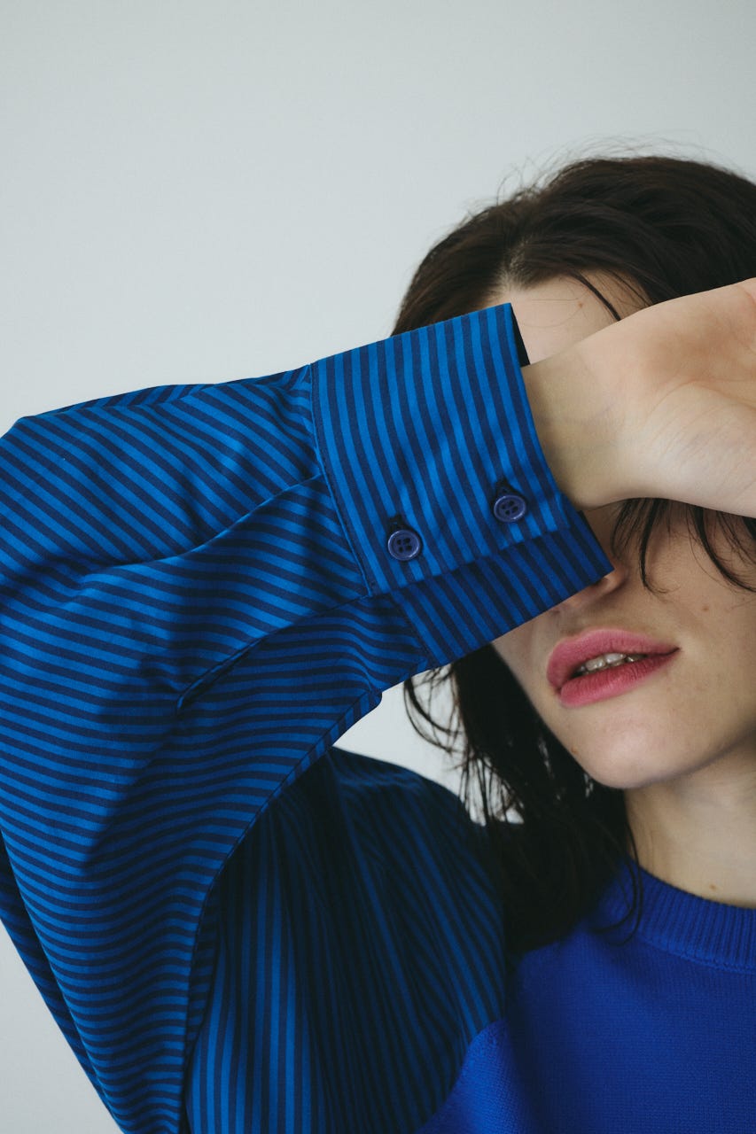 ［予約］Volume sleeve knit dress BLU FREE