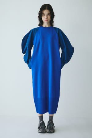 ［予約］Volume sleeve knit dress