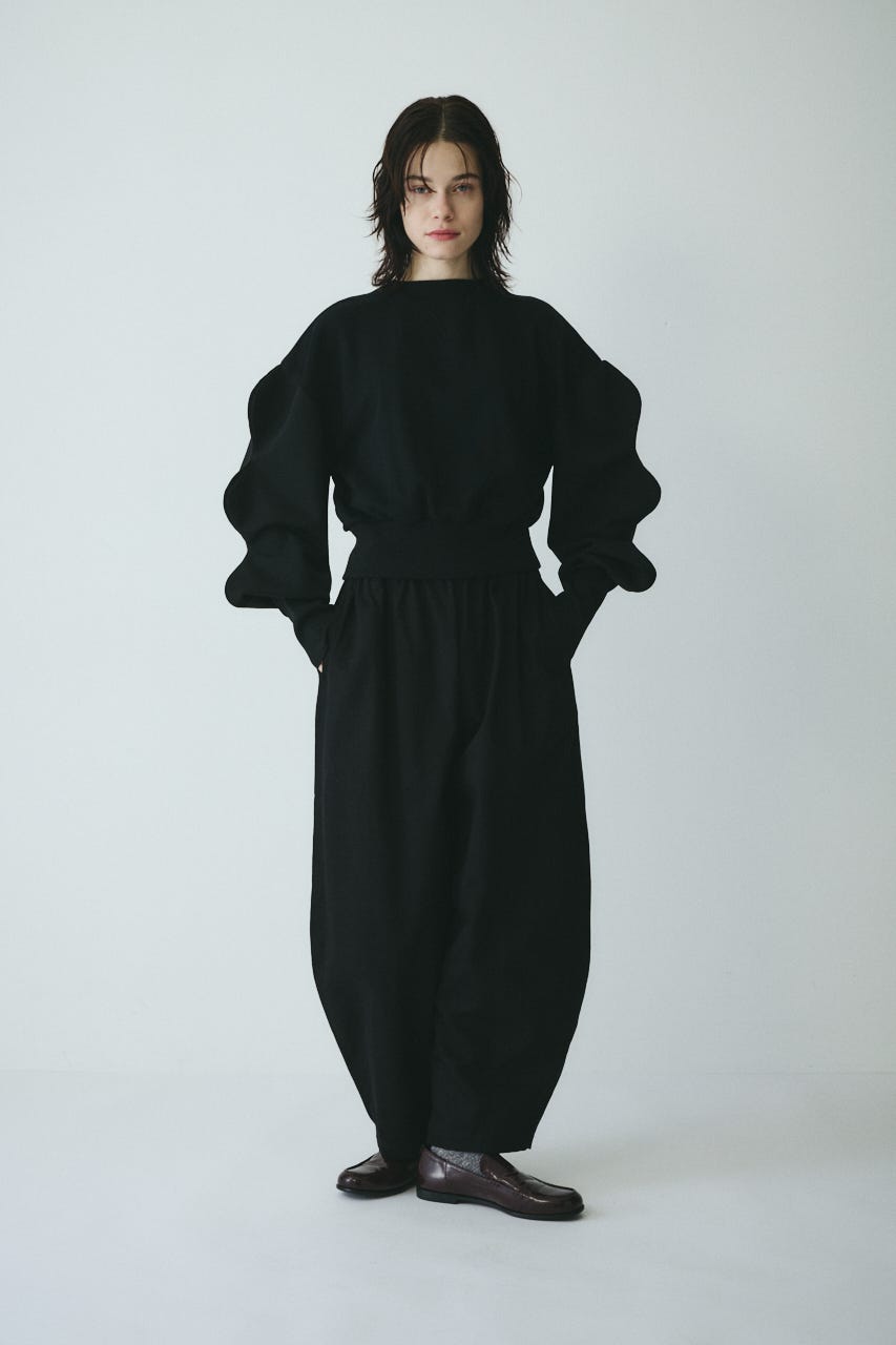 ［予約］Mountain sleeve tops BLK FREE