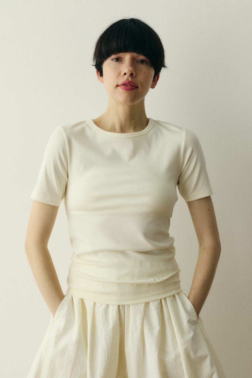［予約］Back open cut tops O/WHT FREE