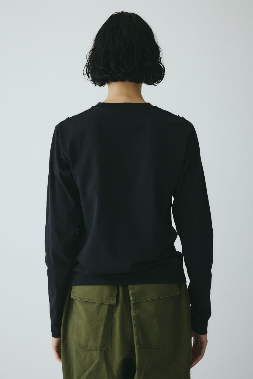 ［予約］Wave frill cut tops BLK FREE