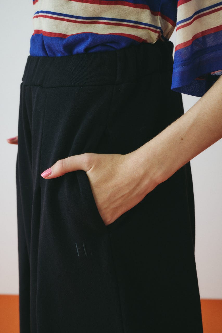 ［予約］Tuck wide pants BLK 38