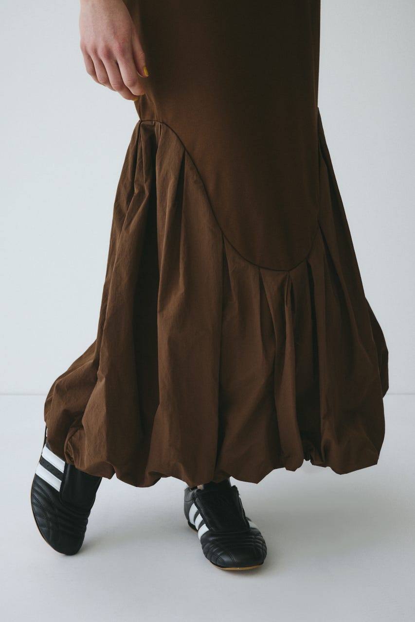 Round switching skirt BRN FREE