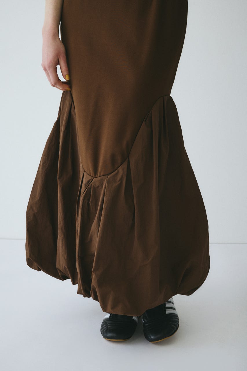 Round switching skirt BRN FREE