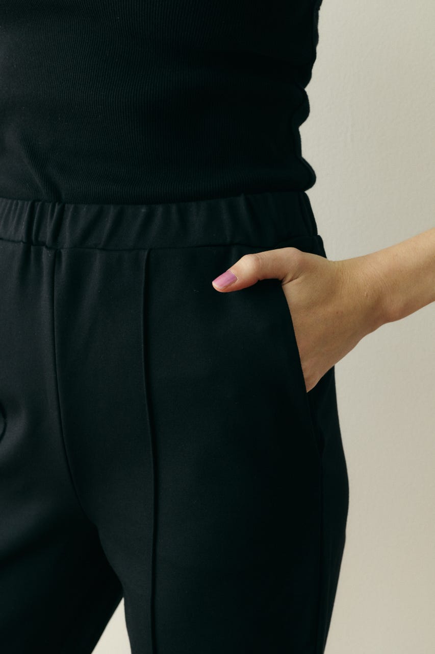 ［予約］Ponte half pants BLK FREE