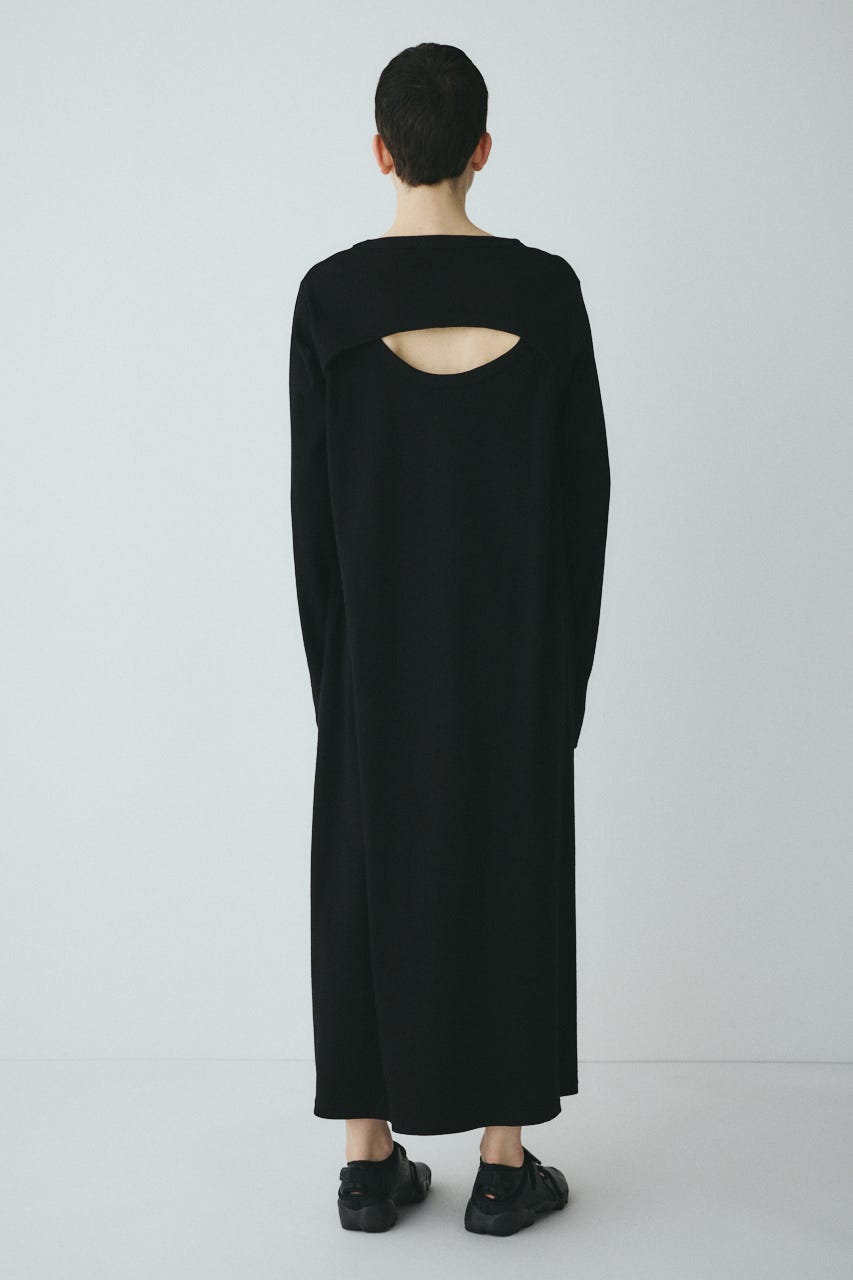 Back open cut dress BLK FREE