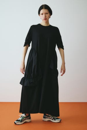 Round gather dress