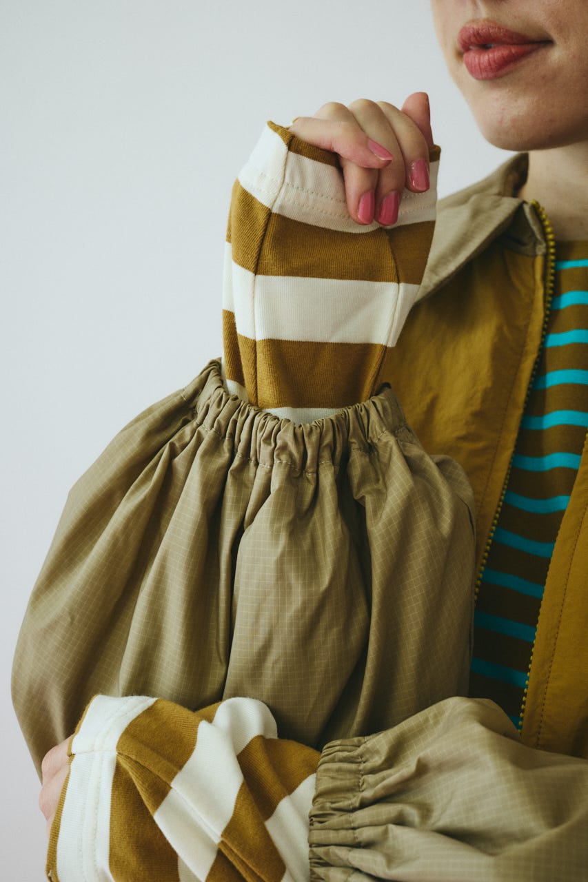 ［予約］Round collar balloon blouson 柄CAM FREE