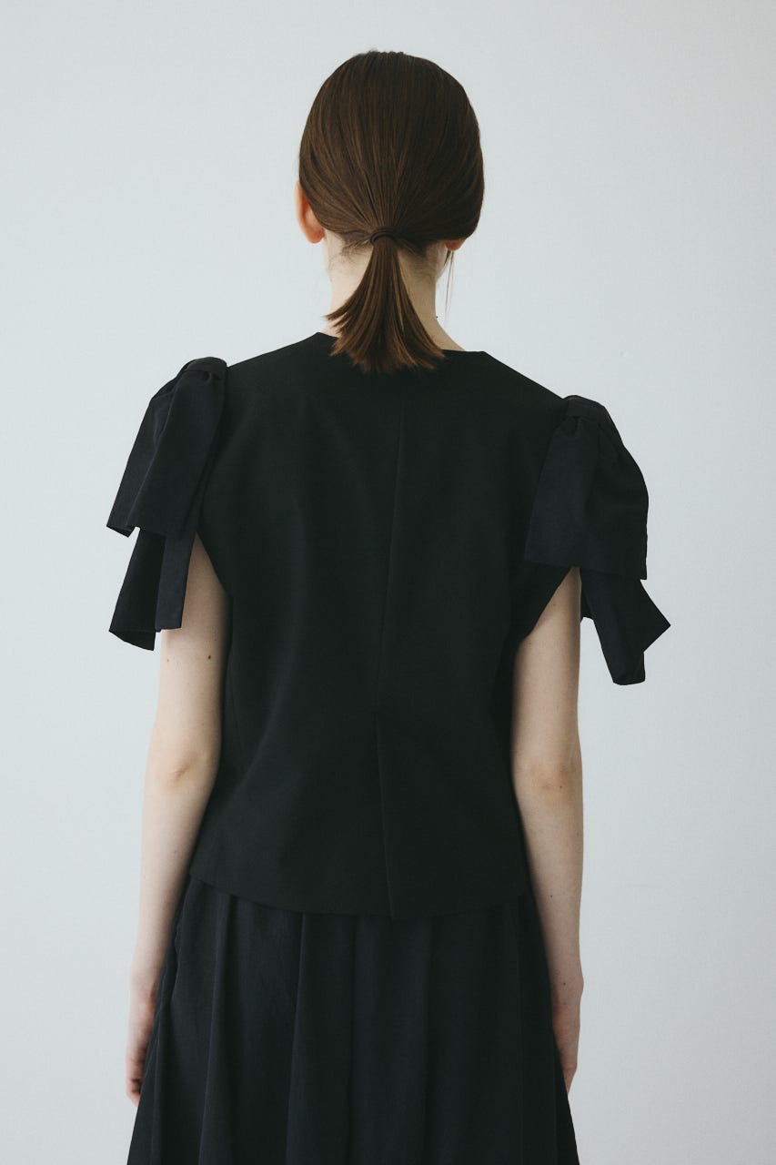 【ポイントアップ+4％対象商品】［予約］Ribbon shoulder vest BLK FREE