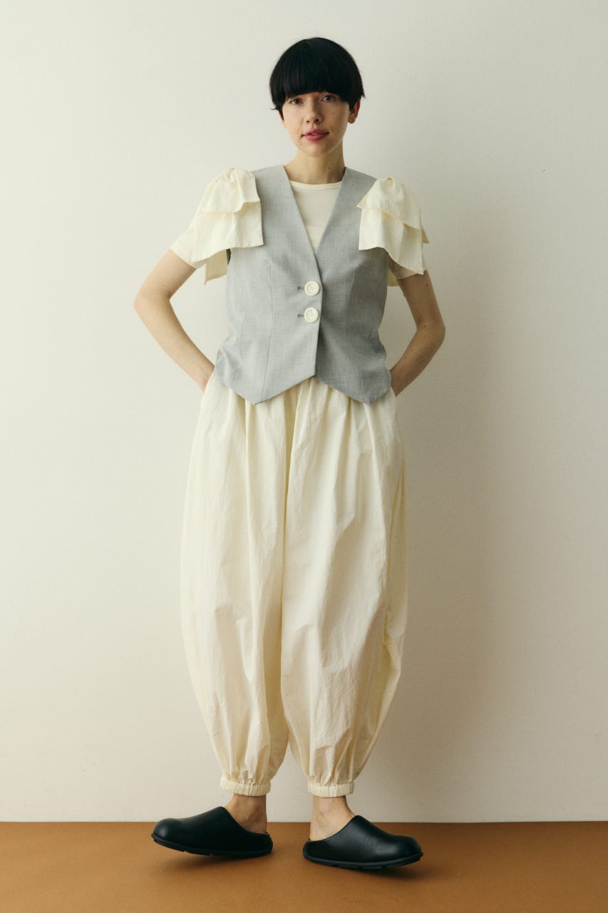 【ポイントアップ+4％対象商品】［予約］Ribbon shoulder vest L/GRY FREE