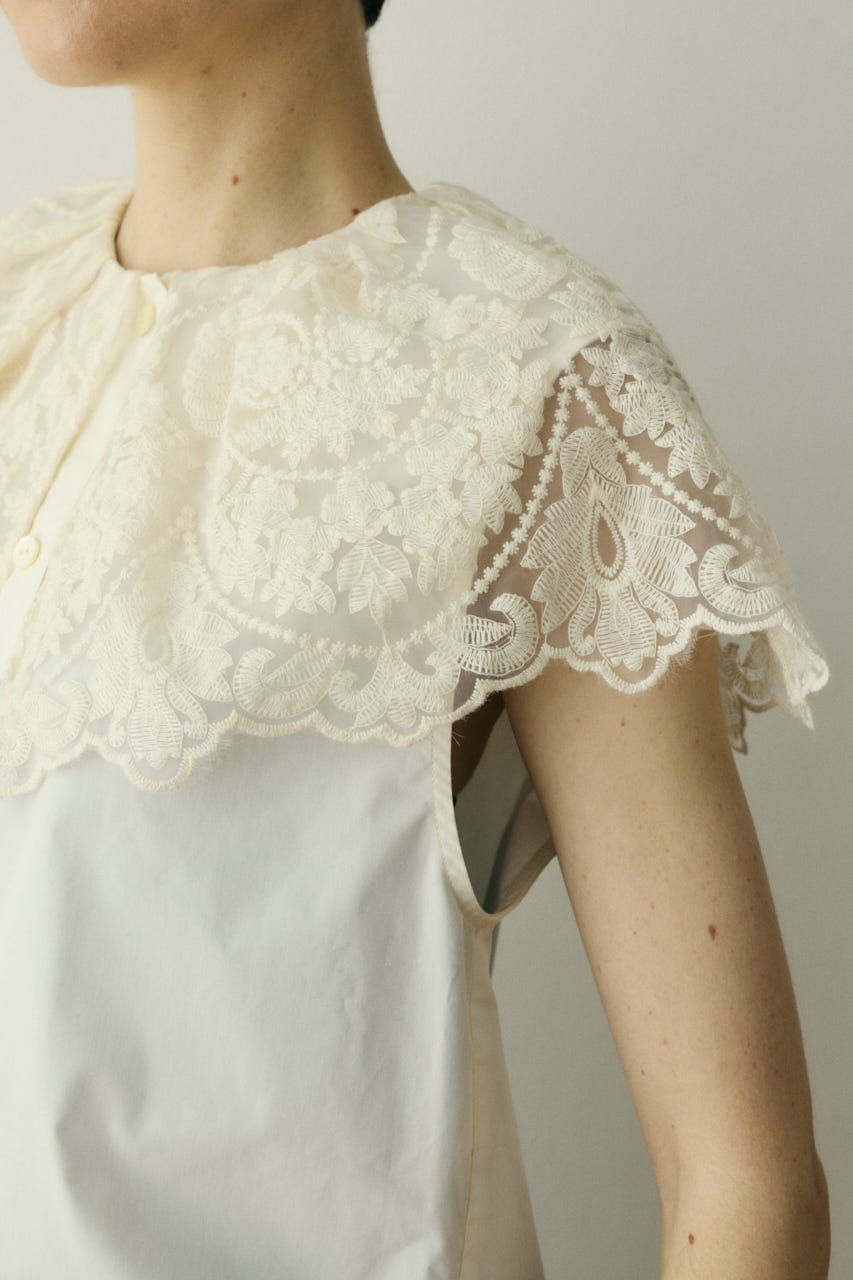 【ポイントアップ+4％対象商品】［予約］Lace cape blouse WHT FREE