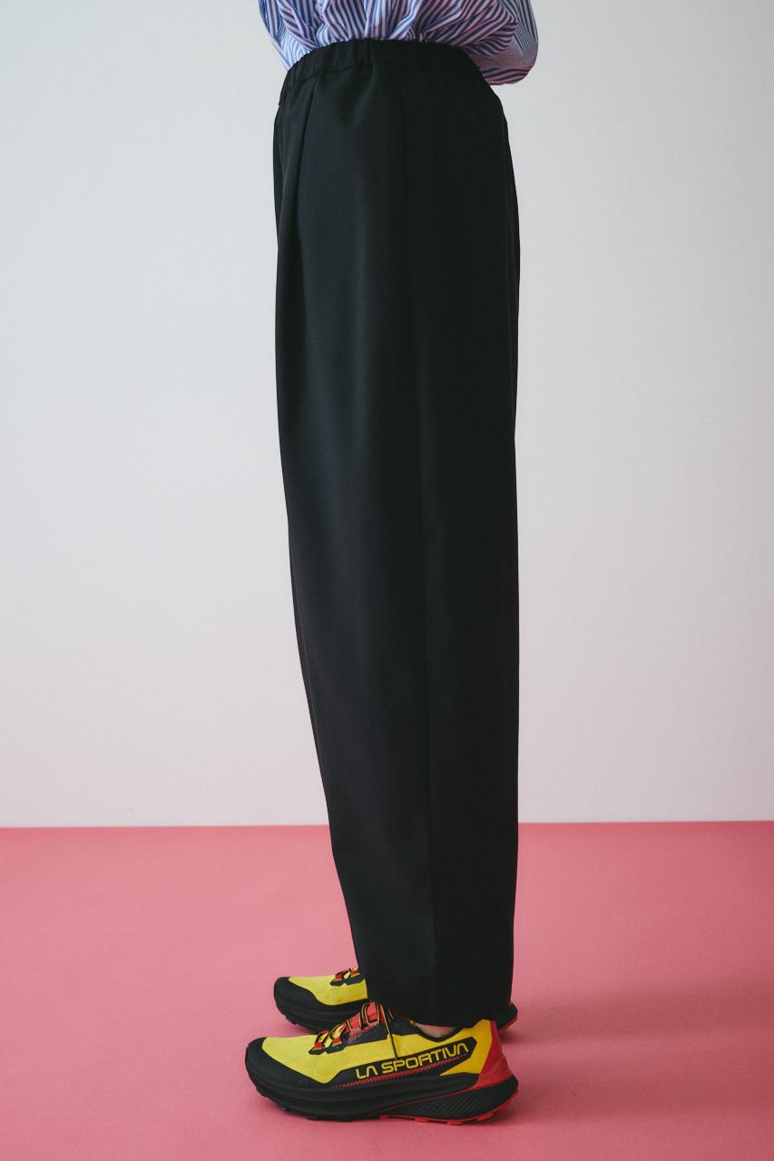 ［予約］Cocoon tuck pants BLK 38