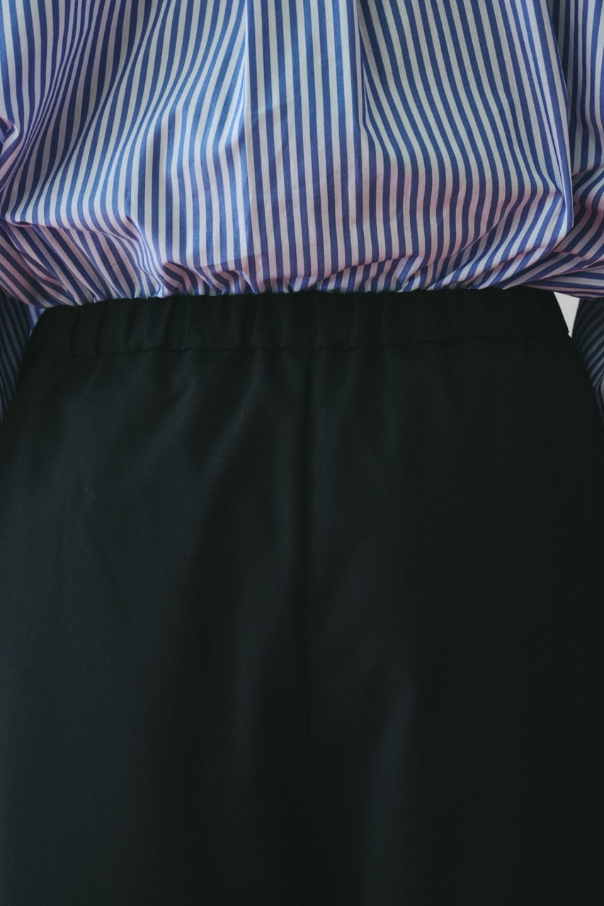 ［予約］Cocoon tuck pants BLK 38