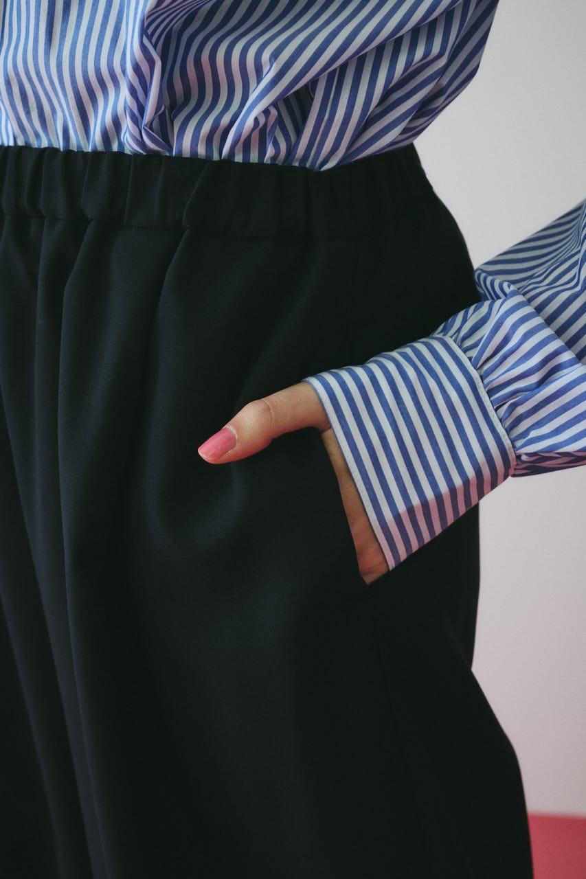 ［予約］Cocoon tuck pants BLK 38