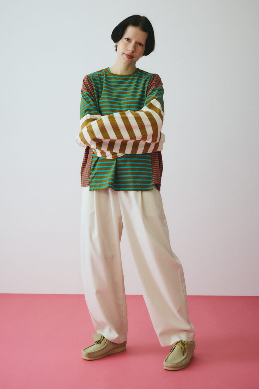 ［予約］Cocoon tuck pants O/WHT 38