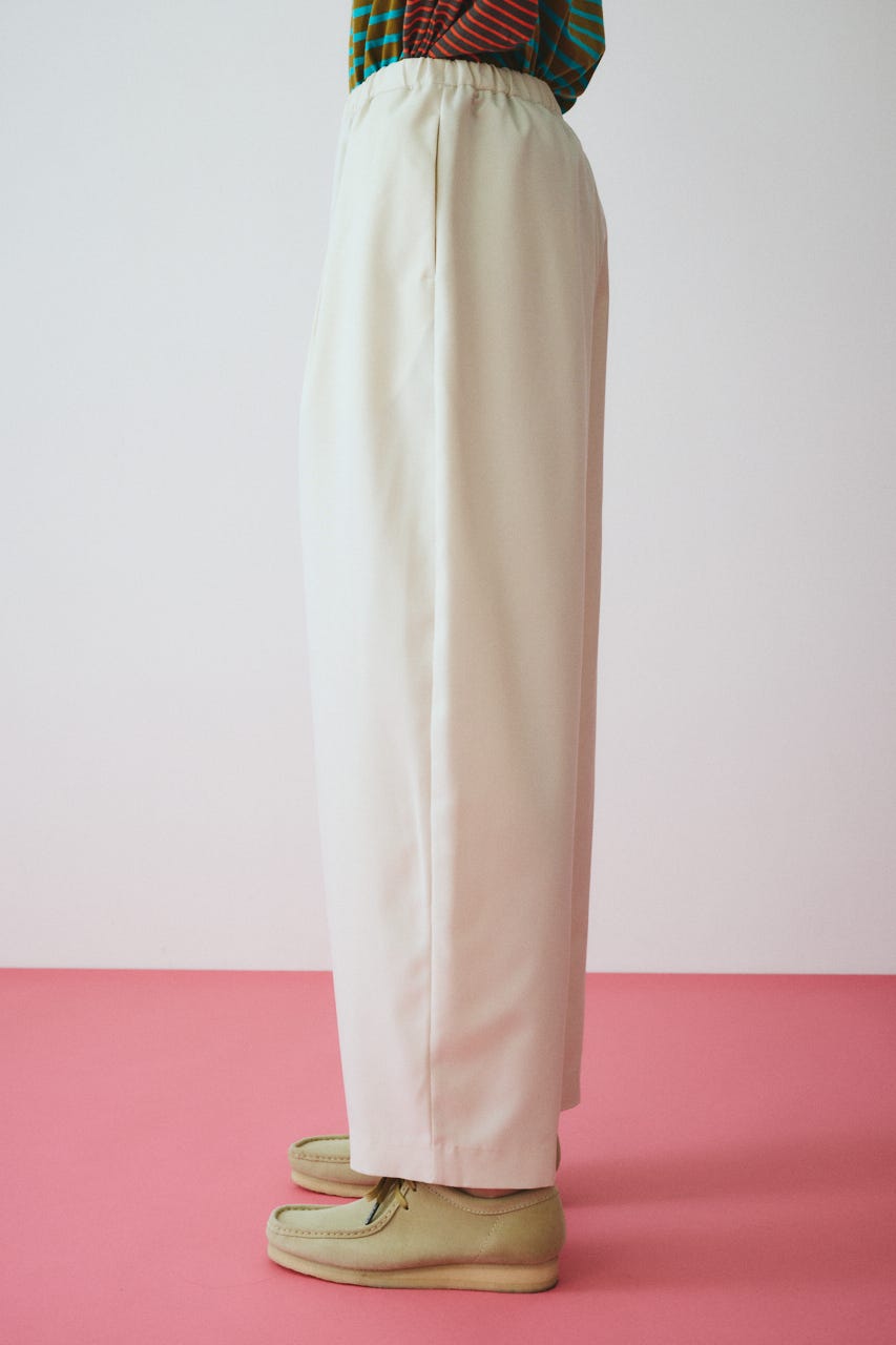 ［予約］Cocoon tuck pants O/WHT 38