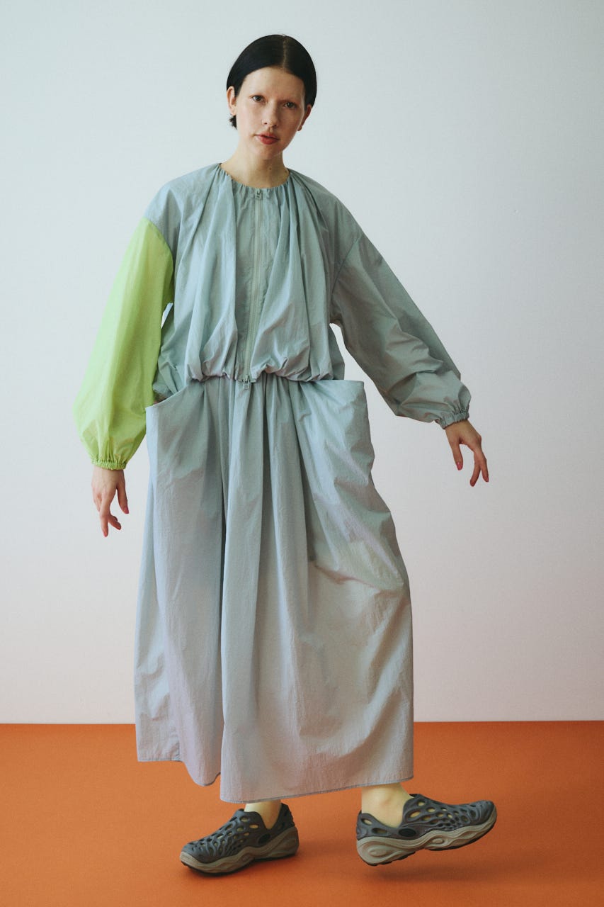 Volume nylon skirt L/GRY FREE