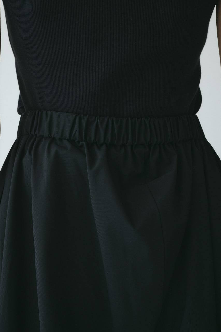 CLO random pic skirt BLK 36