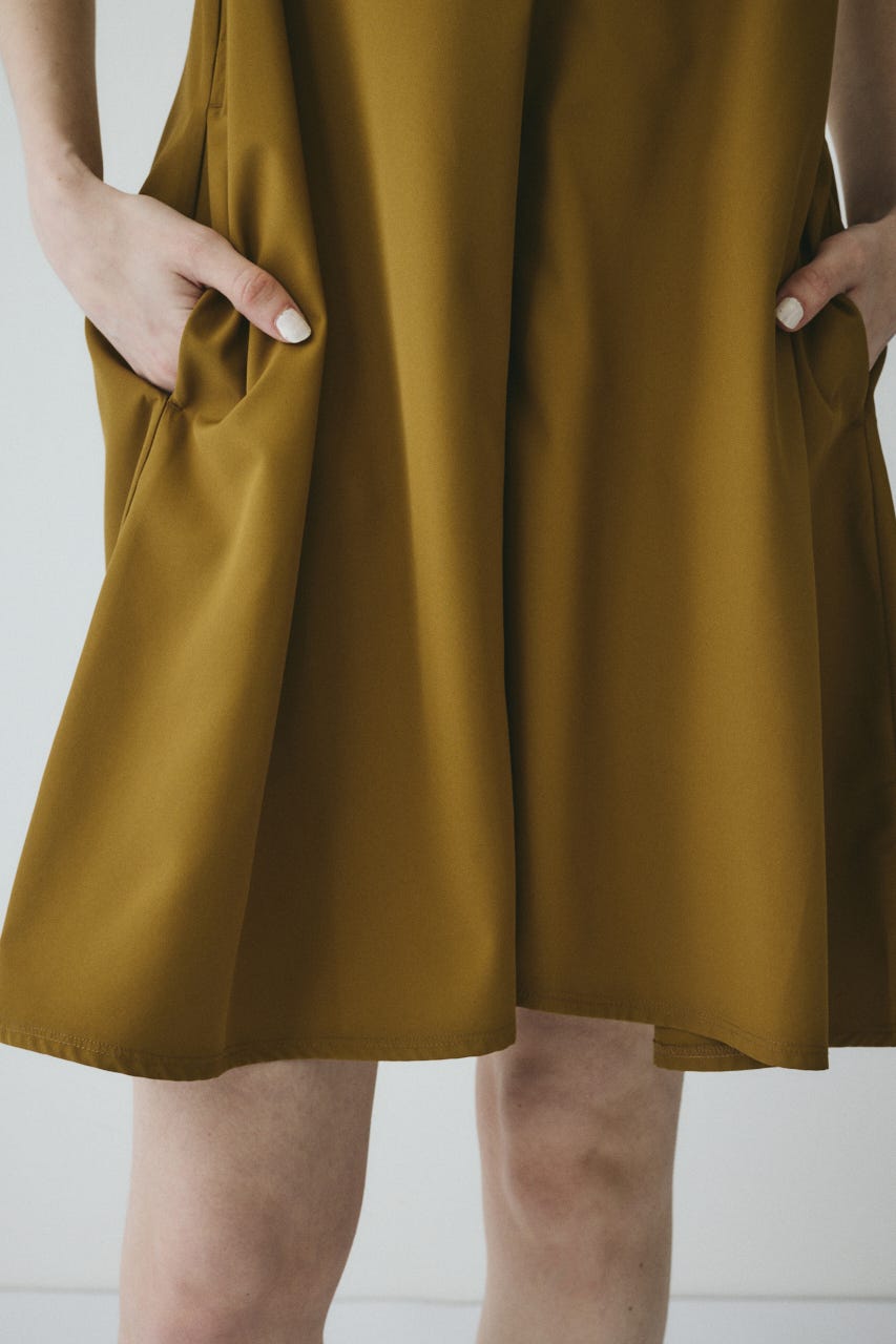 【ポイントアップ+4％対象商品】［予約］V neck frill all in one BEG FREE