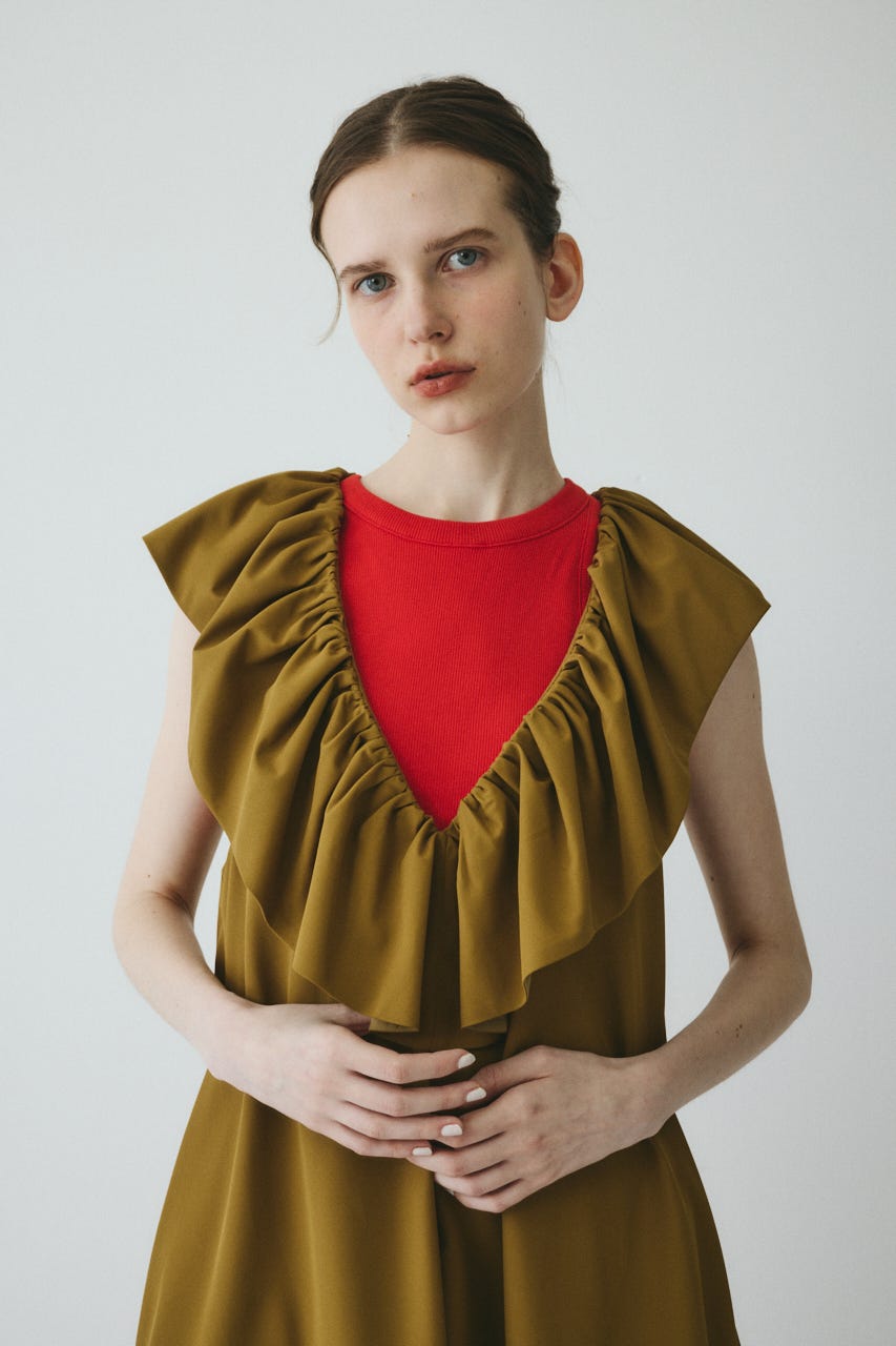 【ポイントアップ+4％対象商品】［予約］V neck frill all in one BEG FREE