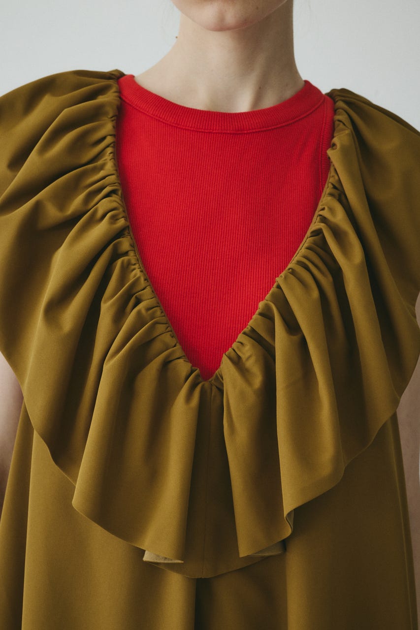 【ポイントアップ+4％対象商品】［予約］V neck frill all in one BEG FREE