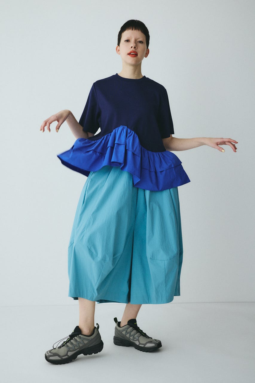 Frill hem ponte tops NVY FREE