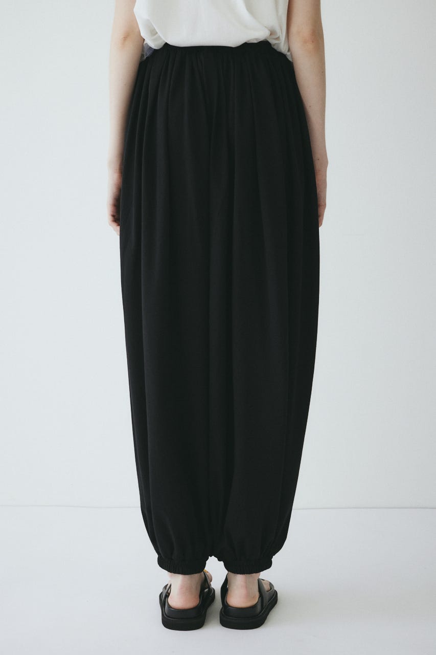 ［予約］Balloon cut pants BLK FREE