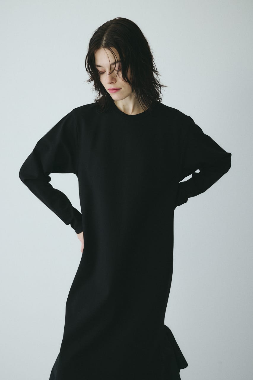 ［予約］Many gather hem dress BLK FREE