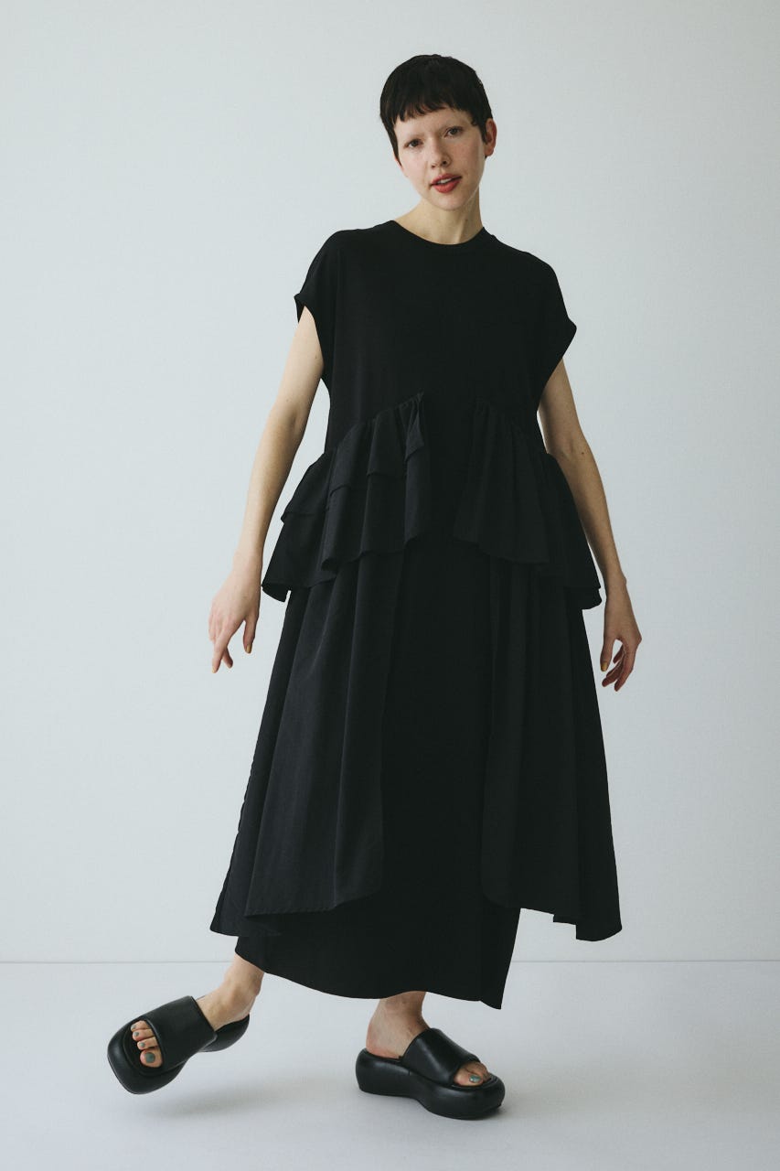 ［予約］Side frill pante dress BLK 36