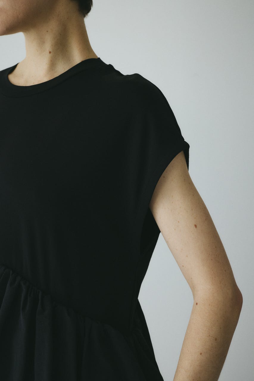［予約］Side frill pante dress BLK 36
