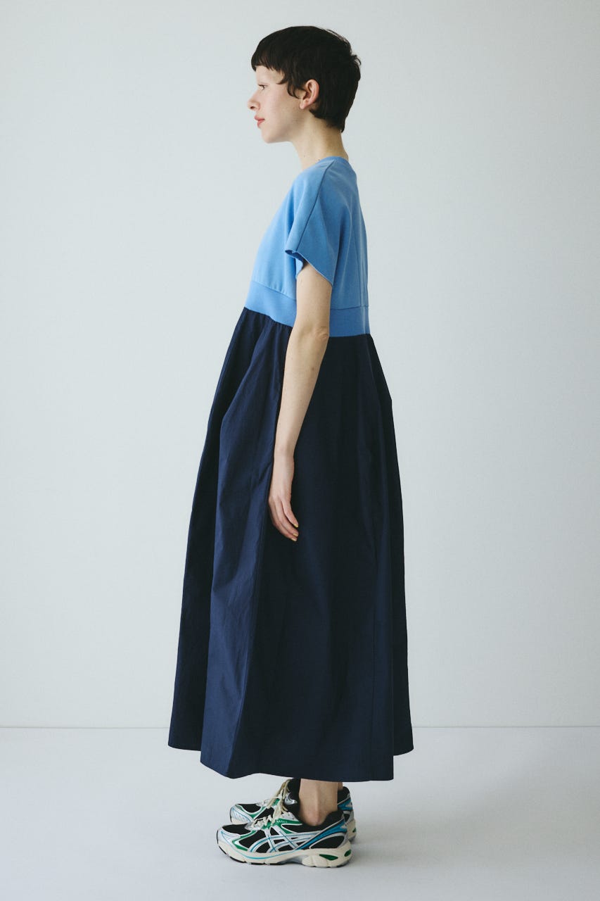 ［予約］Back slit long dress L/BLU 36