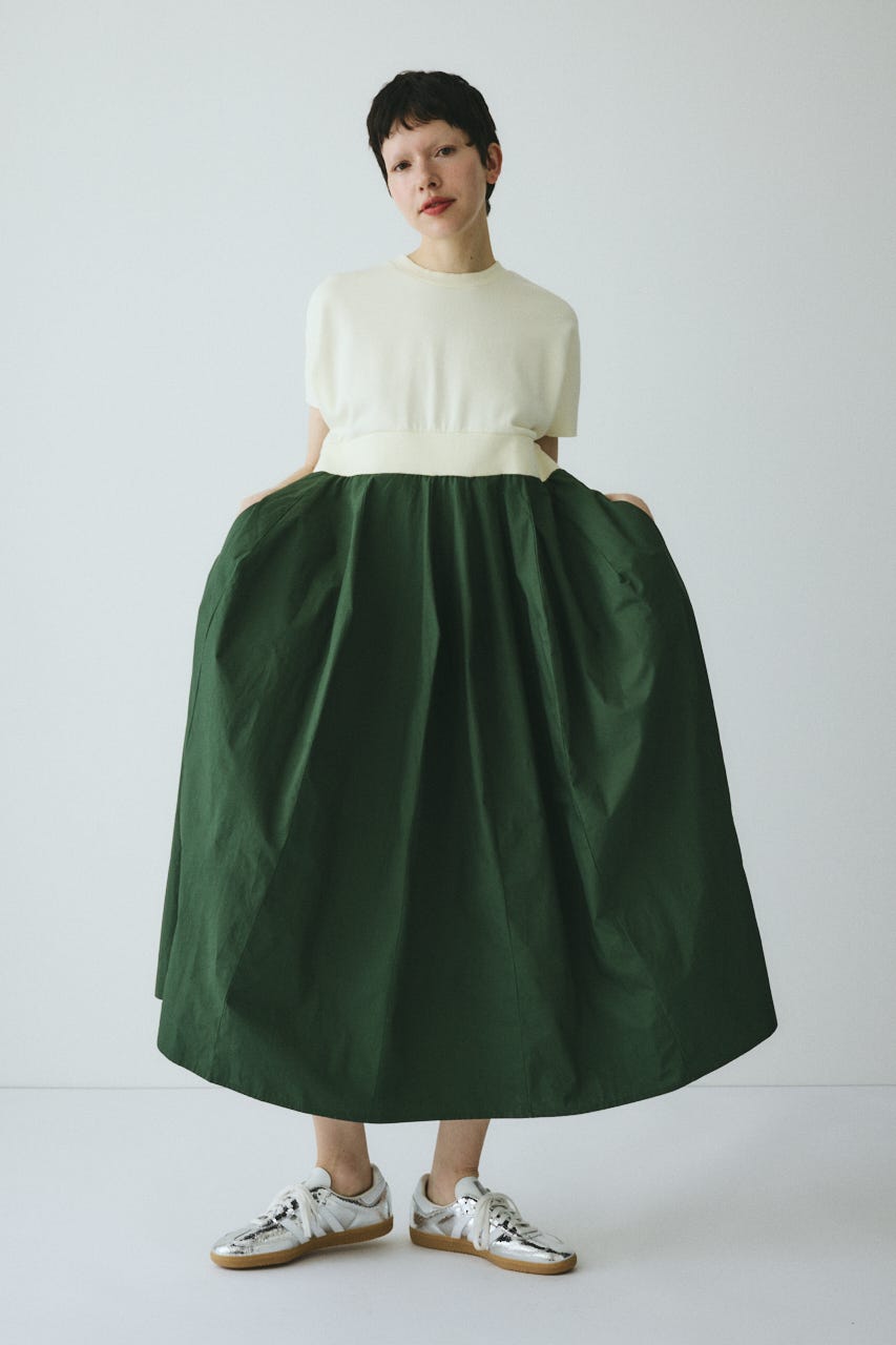 ［予約］Back slit long dress O/WHT 36