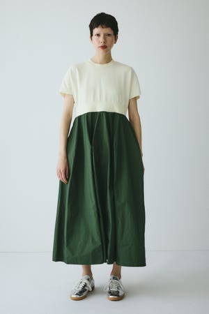 ［予約］Back slit long dress