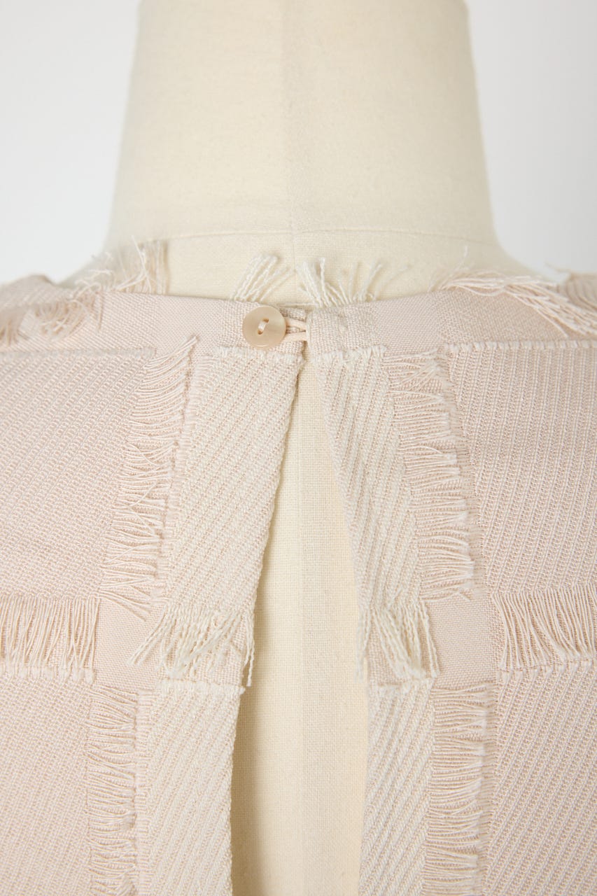 Hella_cut jacquard blouse BEG FREE