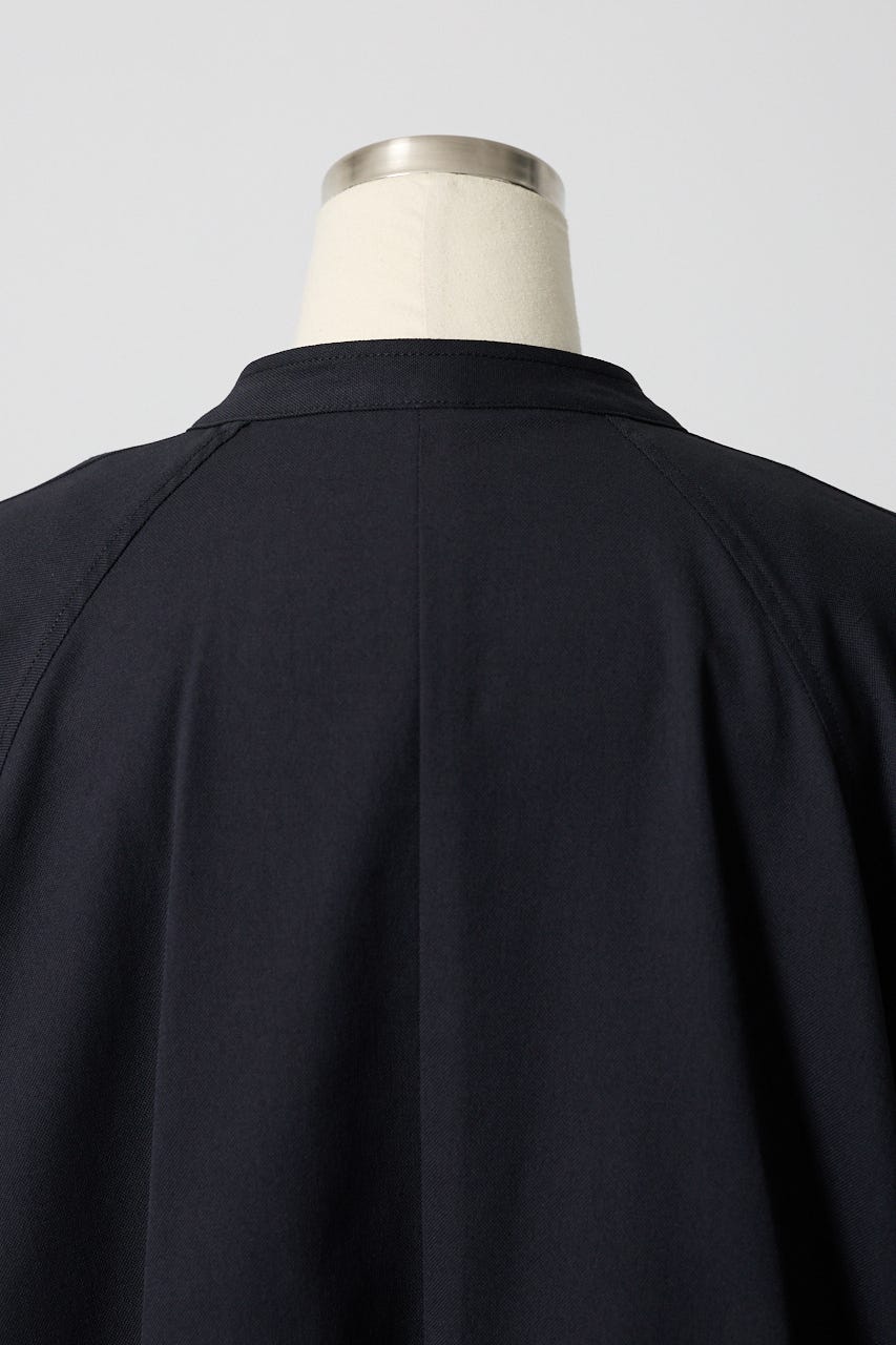 Hella_sheltering dry half coat BLK FREE