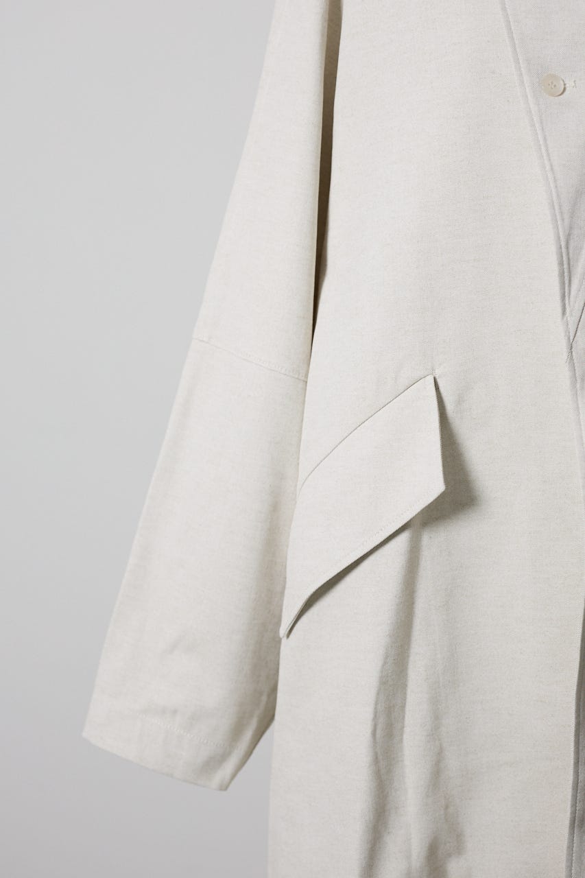 Hella_sheltering dry half coat IVOY FREE